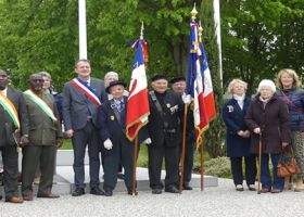 Photo délégation maires Normandie Niger 